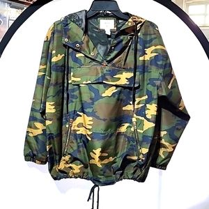 Camo Forever21  Pullover Rain Jacket S